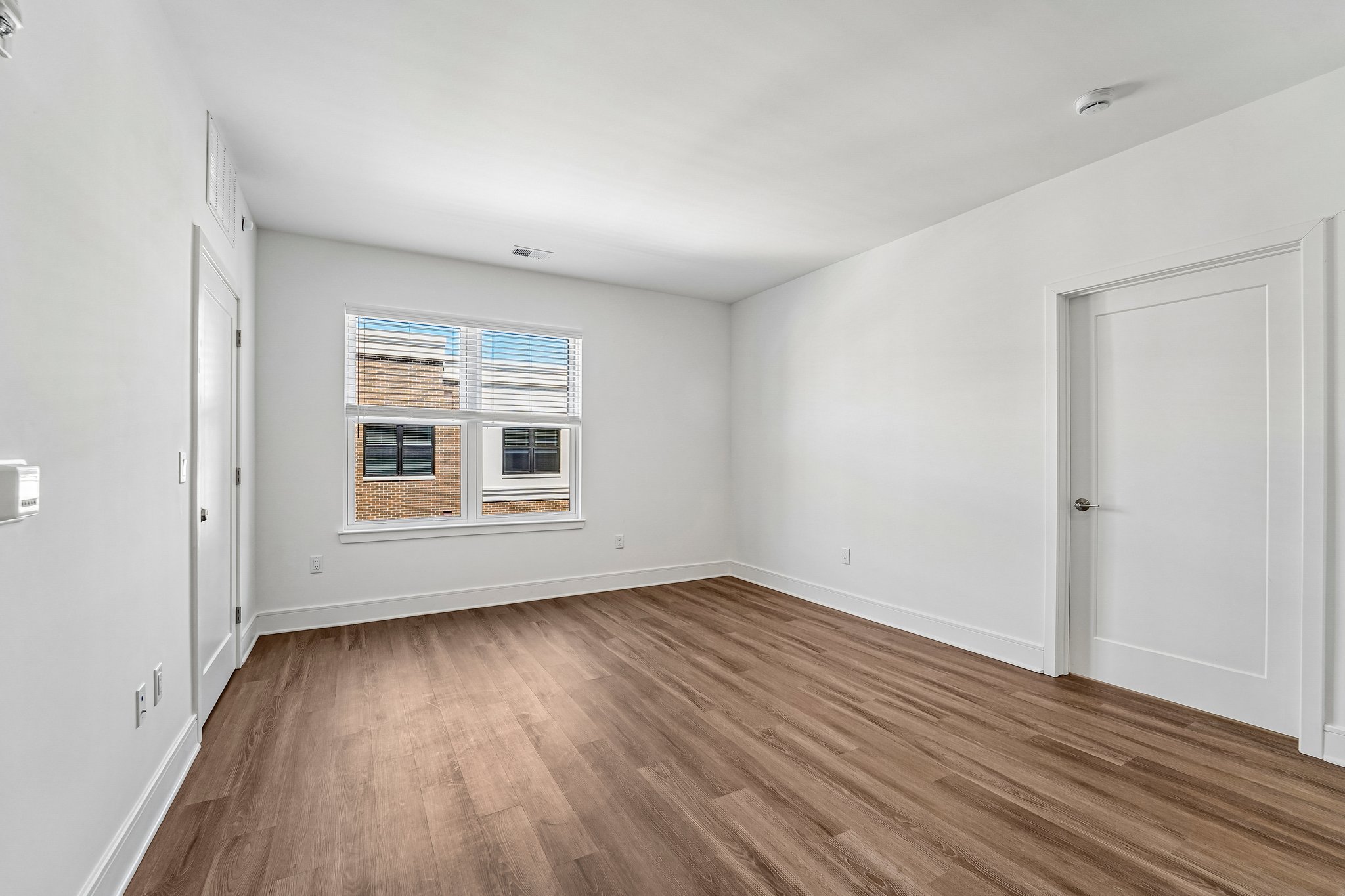 Gallery Photo 32